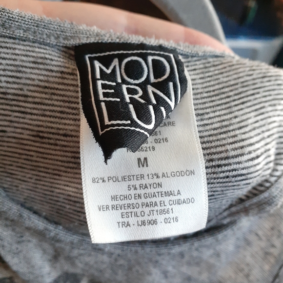 Top - Picture 3 of 3